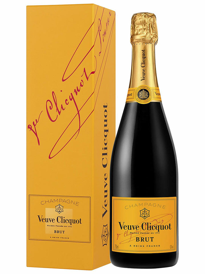 Veuve Clicquot Brut Yellow Label With Gift Box Champagne 750mL